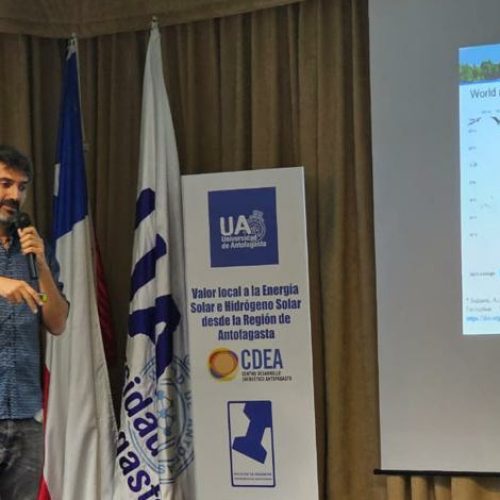 Investigador de la Universidad de Granada visitó la UA
