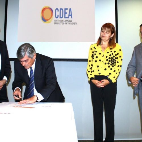 Firma de compromiso de Proyecto FIC-R