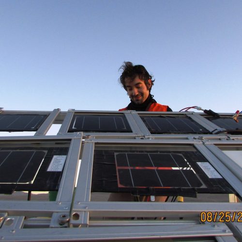 Proyecto AtaMo: primer módulo solar adaptado al Desierto de Atacama