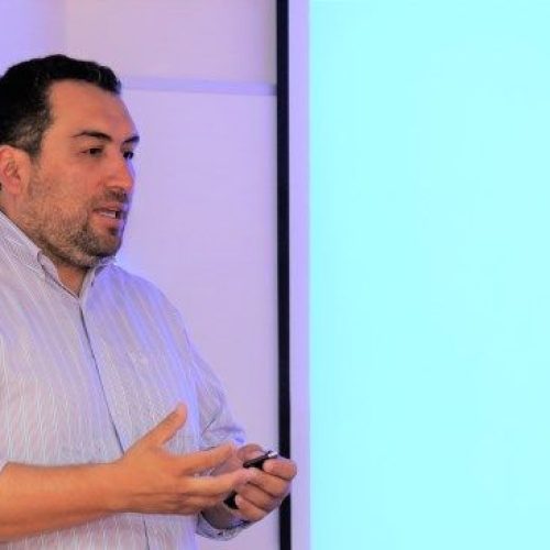 CDEA presentó laboratorio in situ a investigadores UA