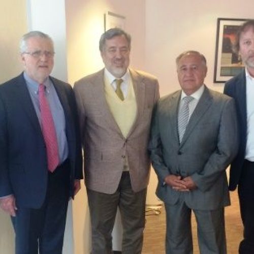 Ministro Pacheco asume presidencia de feria sobre energía y agua