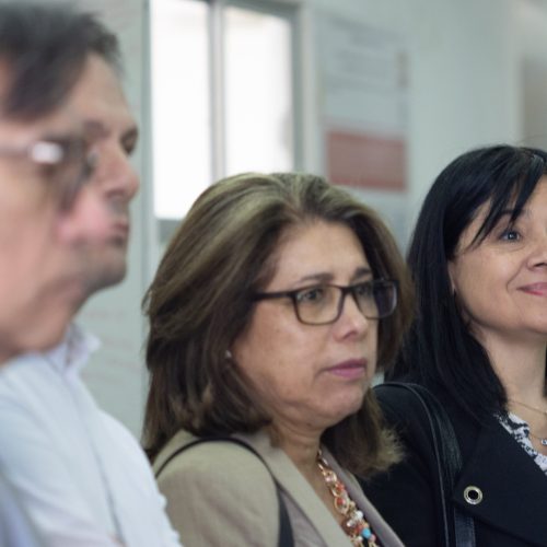 Superintendenta SEC conoció laboratorios de la UA