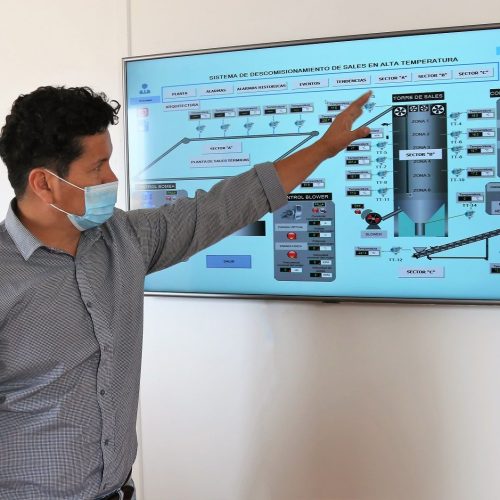 Nota Televisión FIC-R Planta DESCOM Sales Fundidas