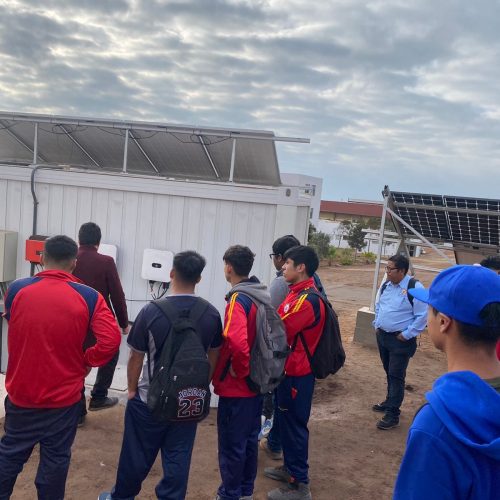 Estudiantes de Taltal visitaron instalaciones del CDEA en marco de proyecto FIC-R