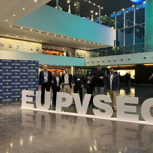 Investigadores del CDEA-UA destacaron en congreso internacional EU PVSEC 2025 con avances en reparación, integración y nuevos materiales fotovoltaicos